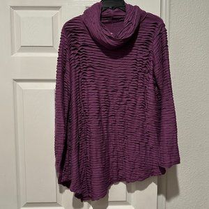 Cut-Loose Plum-colored, Asymmetrical, Pleated Tunic in Size Medium
